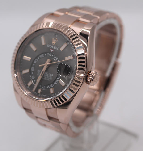 Rolex Sky-Dweller 326935 Image 2